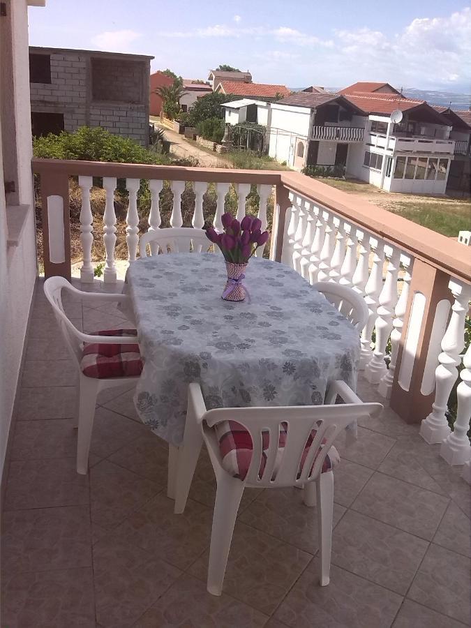 Apartman Borosa Vir Exterior foto